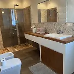 Melloni Street Bed & Breakfast